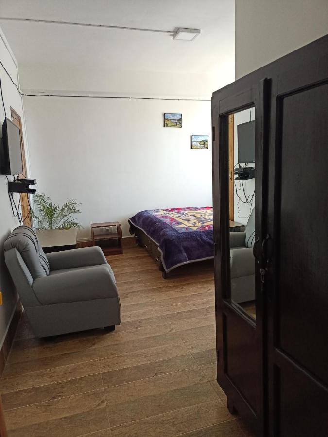 Hotel Manna Inspira Shillong Exterior foto